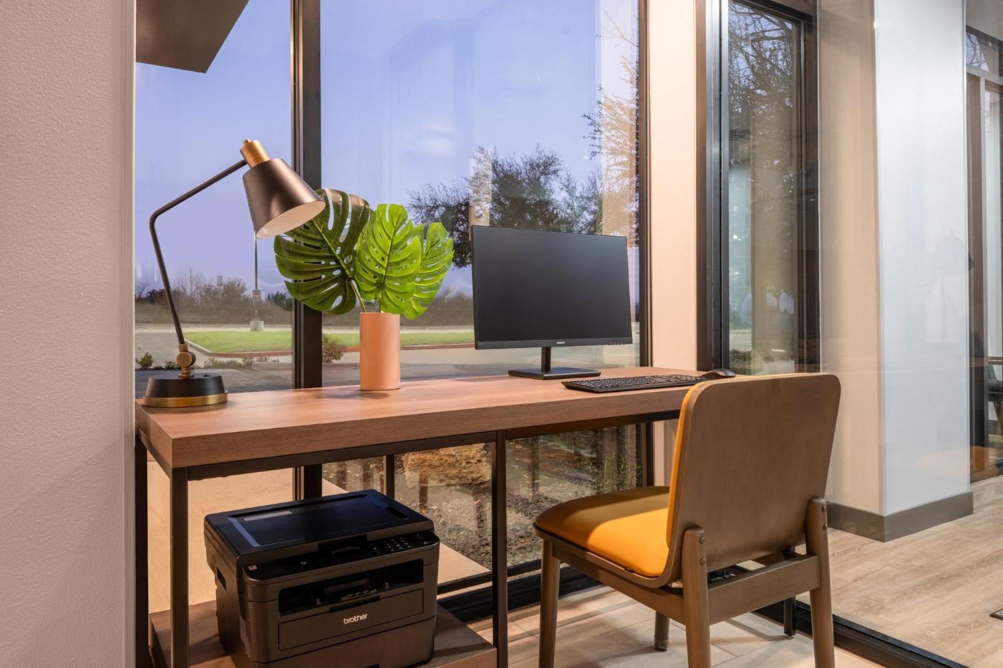 Atwell Suites Austin Airport By Ihg Exterior foto